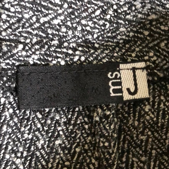 Ms J Tweed skirt - Picture 2 of 3